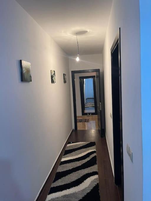 Magnifique De 112 M2 Pres De La ! Appartement *